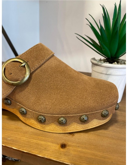 ZUECO PIEL MUSTANG CAMEL 2
