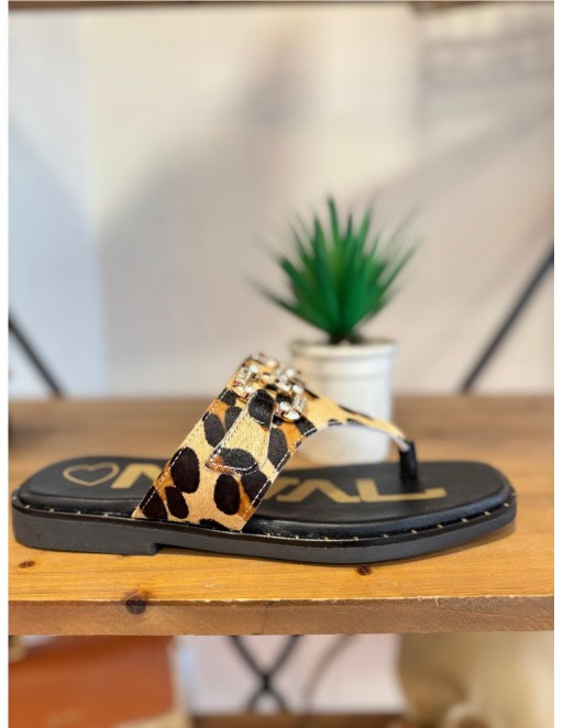 SANDALIA DEDO LEOPARDO...
