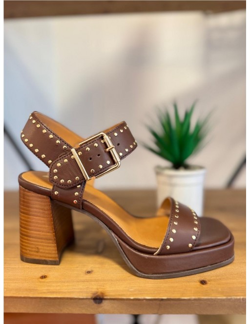 SANDALIA PIEL ALPE MARRON