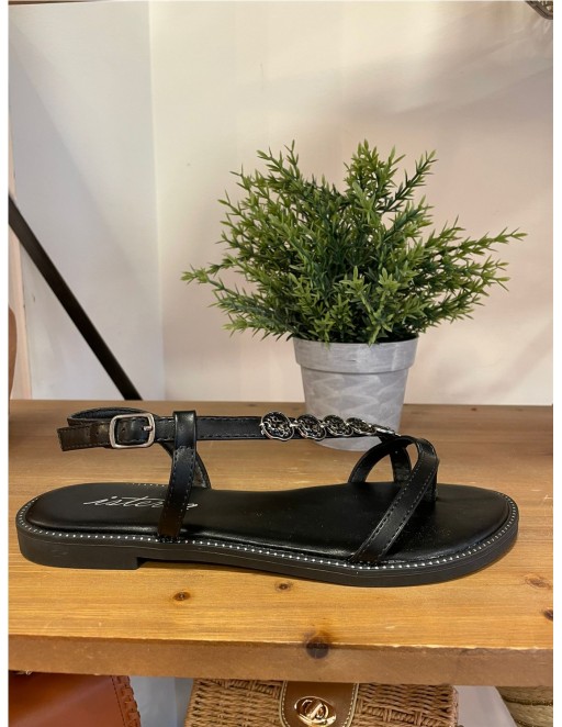 SANDALIA CHAPITAS NEGRO