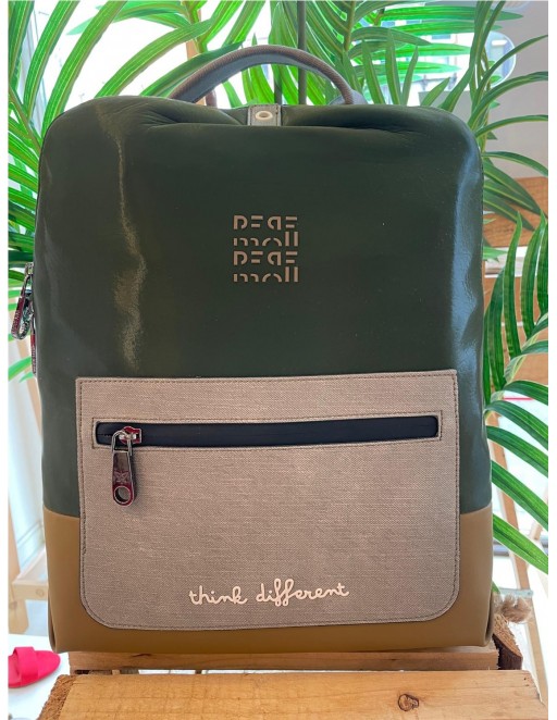 MOCHILA RELIEVE VERDE BOTELLA
