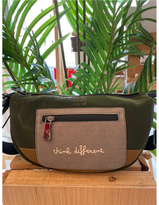 BOLSO BANDOLERA VERDE BOTELLA