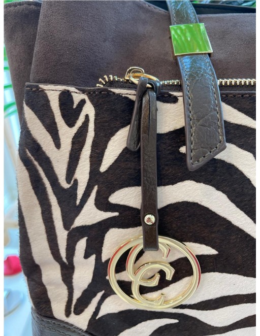BOLSO CARMELA MARRON 2