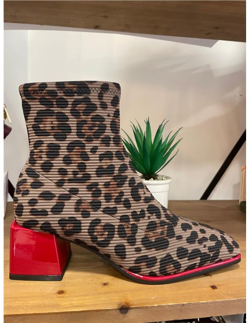 BOTIN LICRA LEOPARDO