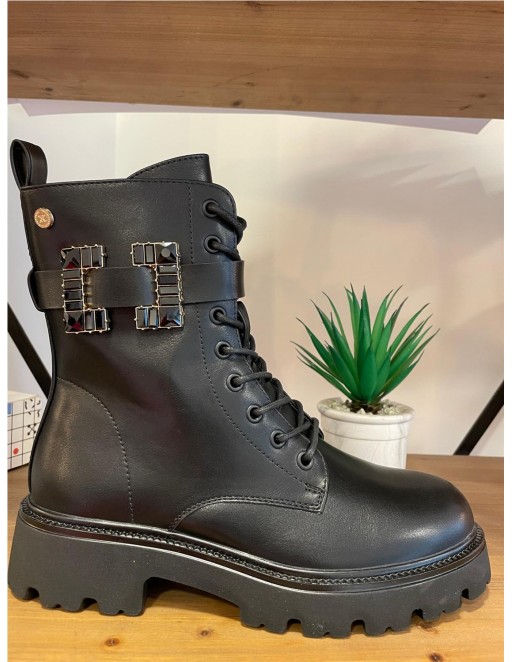 BOTIN MILITAR NEGRO