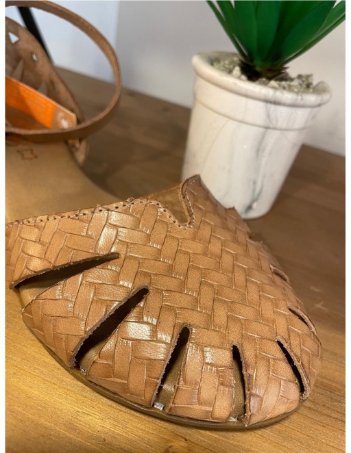 SANDALIA CERRADA PORRONET 2