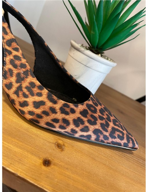 ZAPATO CORINA LEOPARDO 2