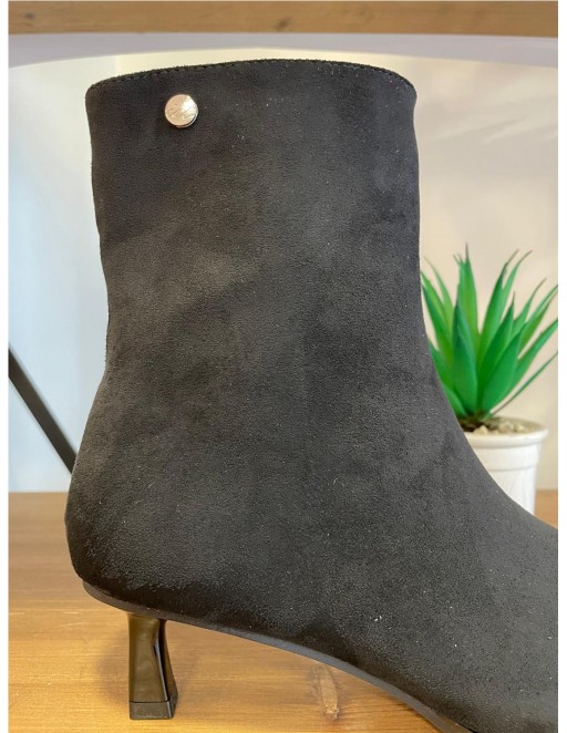 BOTIN ISTERIA NEGRO 2