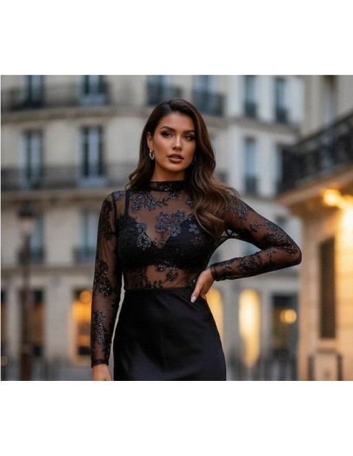 TOP BORDADO LENTEJUELAS MIA