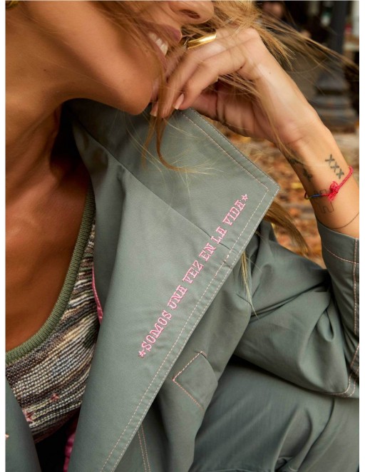 CAZADORA QUETZAL CAMALEONICA 2