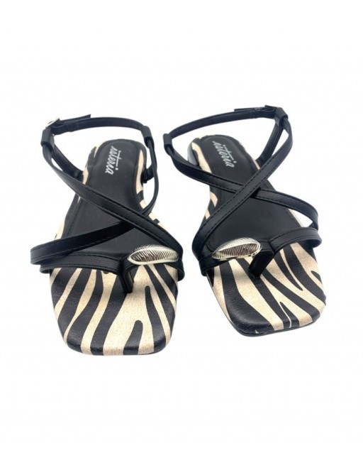 SANDALIA ISTERIA NEGRO PLATA 2