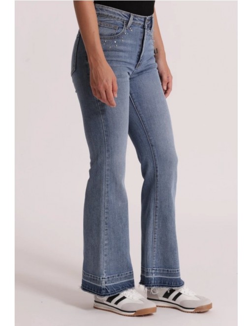JEANS TACHAS MIMI MUA