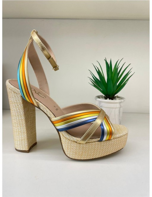 SANDALIA OPHELIA EXE ORO