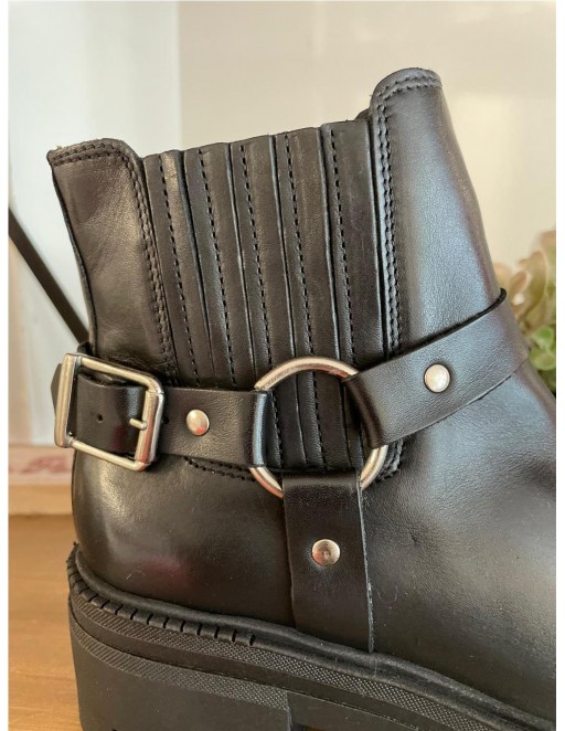 BOTIN PIEL LOL 2